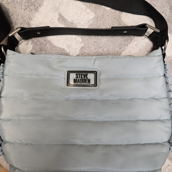 Steve Madden Puffer Bag - Picture 3 of 7